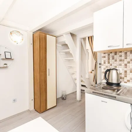 Apartment Best Location In *