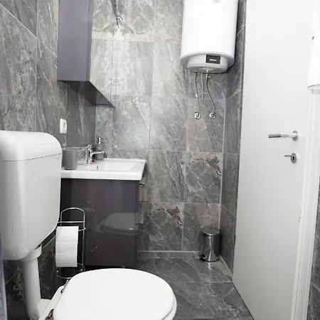 Apartment Best Location In *