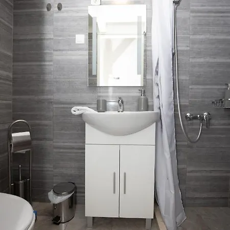 Apartment Best Location In