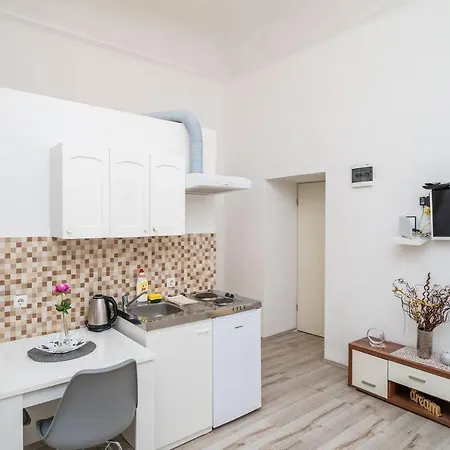 Apartment Best Location In *